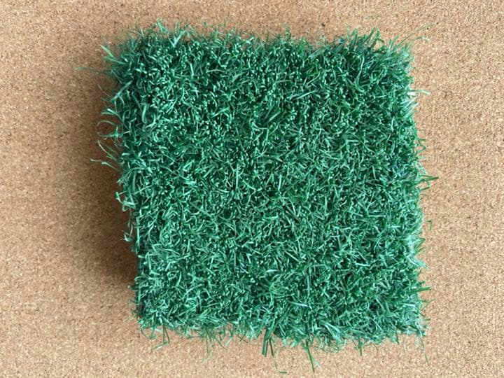 千葉ロッテマリンスタジアム人工芝　寄付記念品