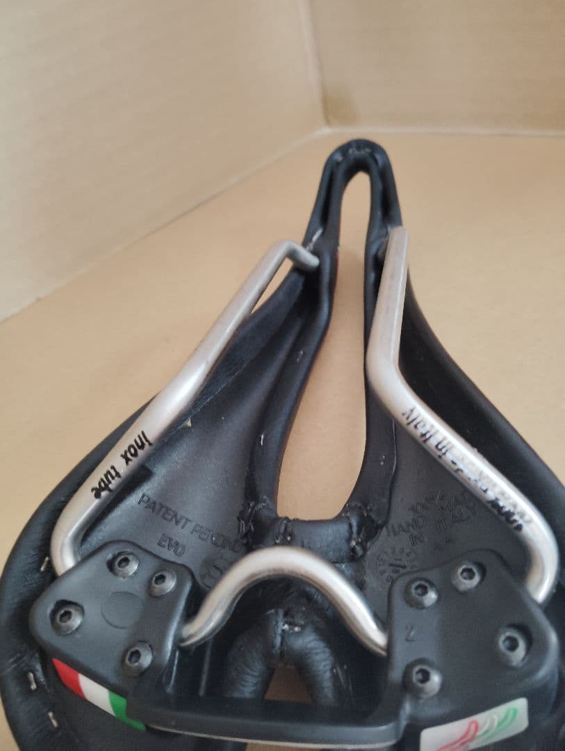 SELLE SMP セラ エスエムピー EVOLUTION 黒色 中古美品