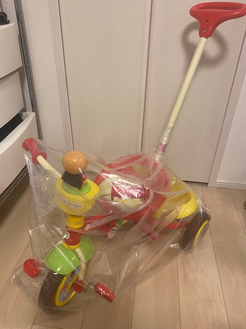 【美品】アンパンマン 三輪車 持ち手付き