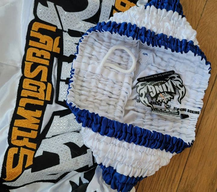 キックパンツ　キックボクシング　ハーフパンツ　トップキング　ムエタイ