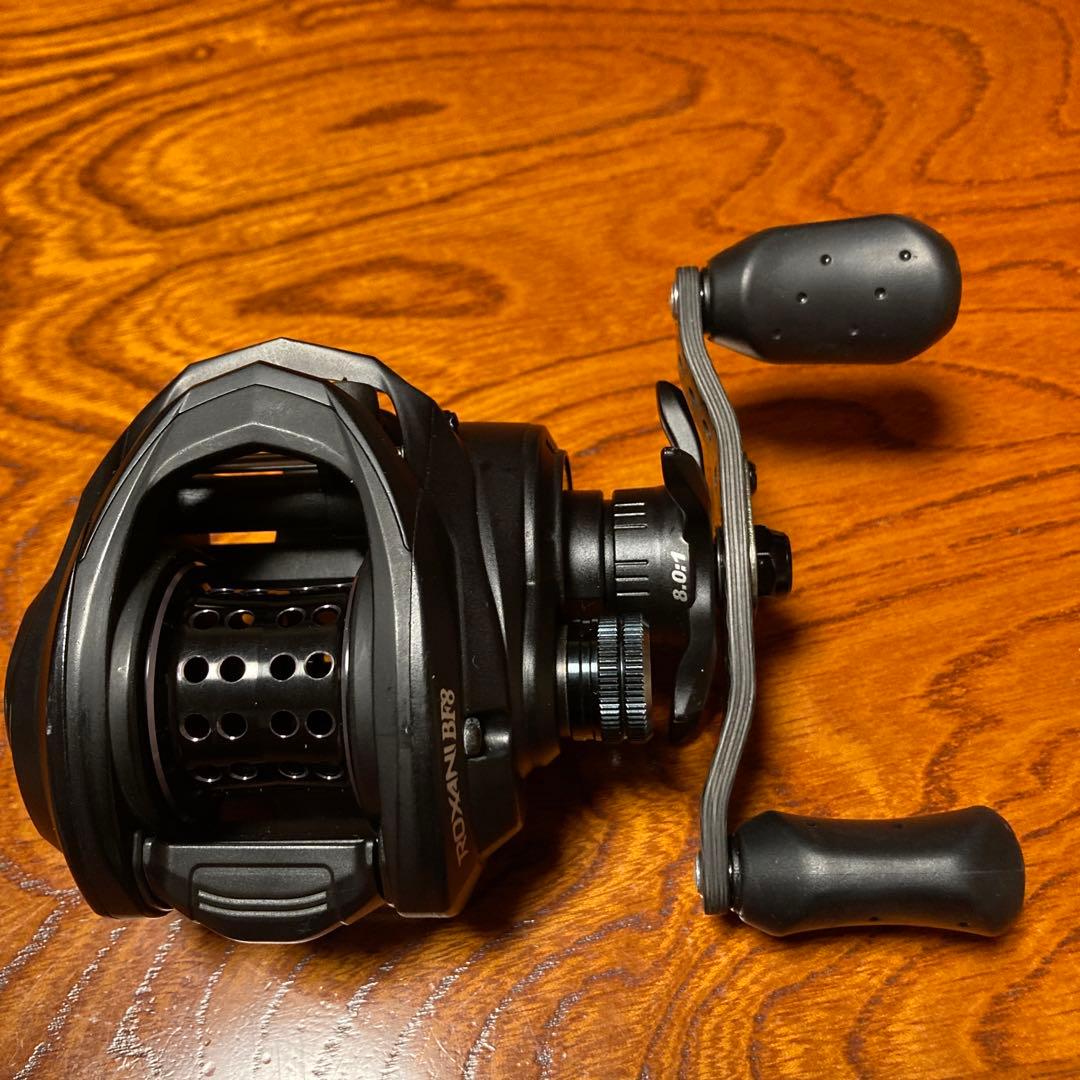 アブガルシア　ベイトリール　ロキサーニBF8