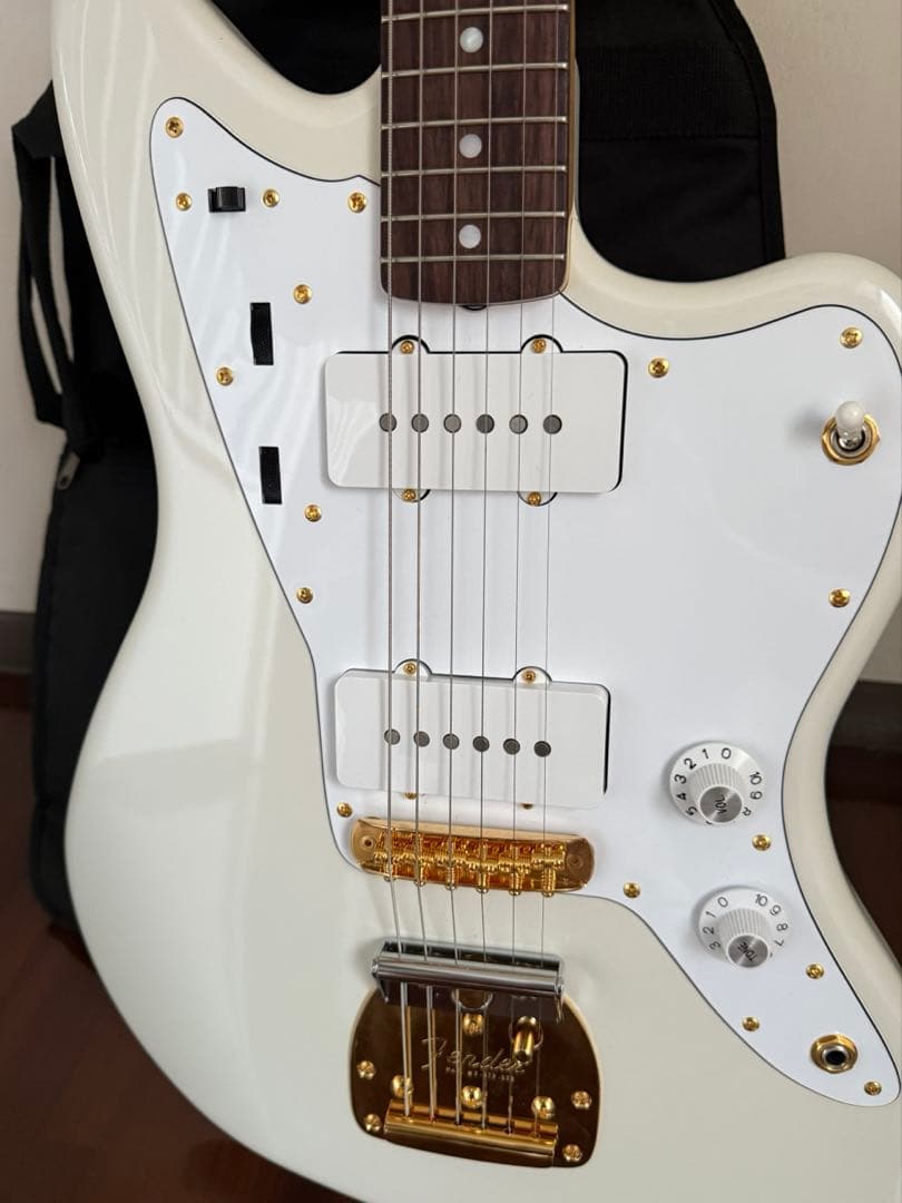 t*y様 Fender Jazzmaster 60s White Pearl 限