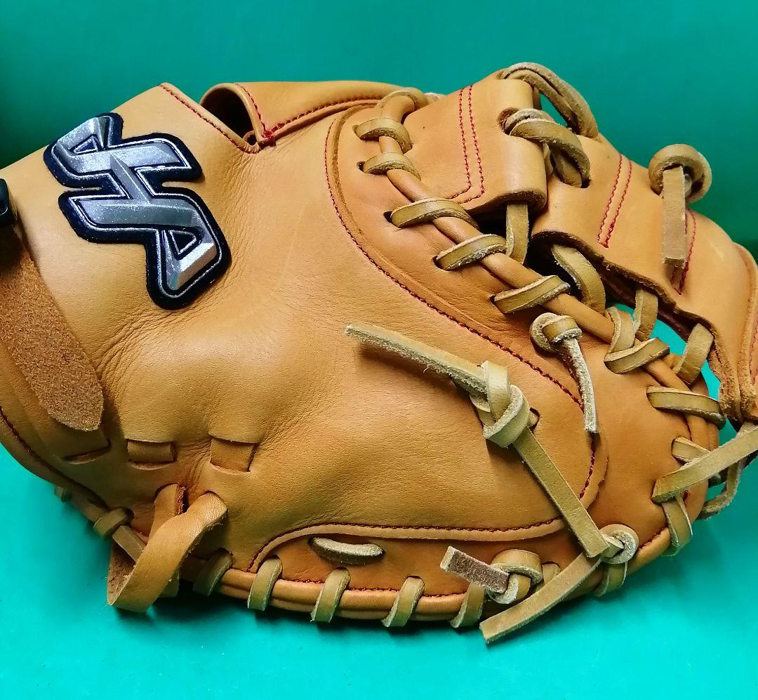 224.展示会限定品ハタケヤマ Jr 軟式ミット