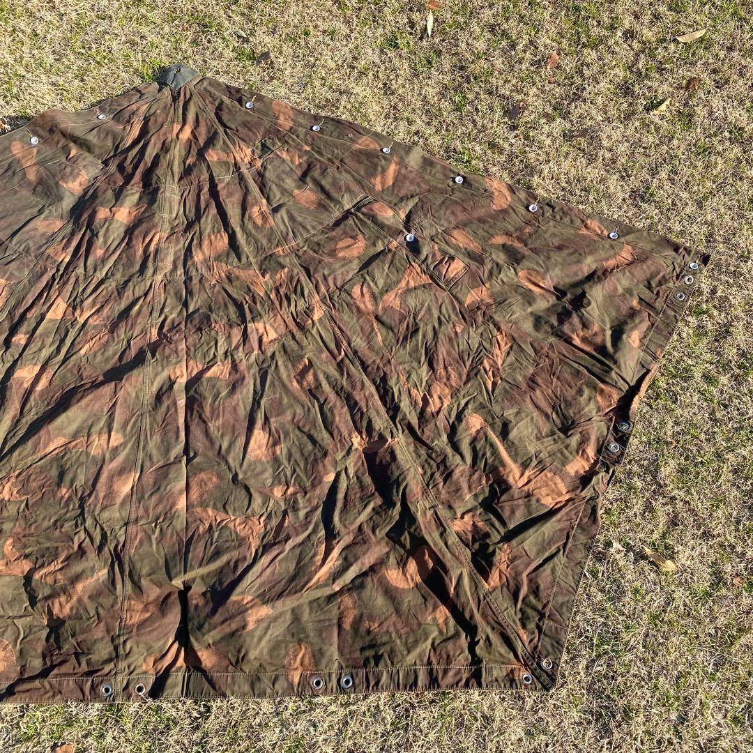 ハンガリー軍幕④　ポンチョ　２枚　ポール・ペグセット　 ワンポールテント