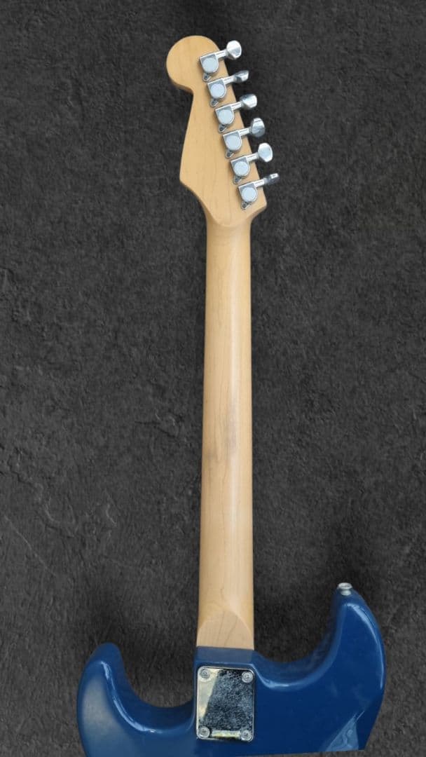 年末年始セールBUSKER‘Sバスカーズ ストラトキャスター エレキギターSSH