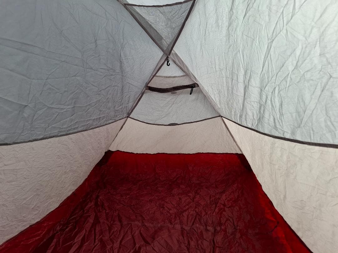 テント（ネイチャーハイク　ハイビー3）　2セット（1セットはポール等損傷あり）