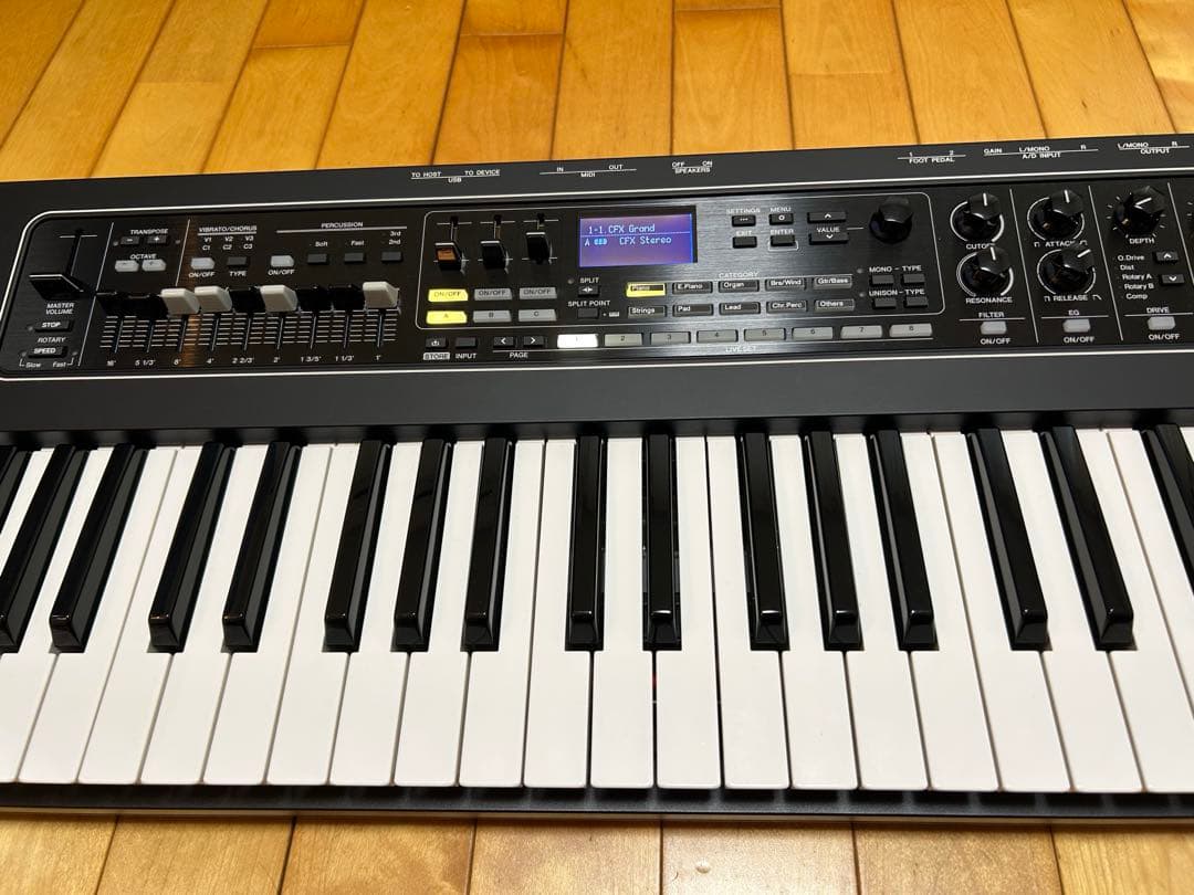 YAMAHA CK61 ステージキーボード　ケース、ペダル、スタンド、イスセット