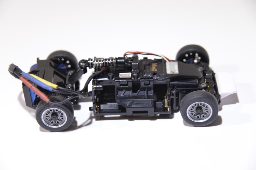 京商ミニッツMR-03MM EVO Audi A8 LMSシャーシ＆ボディセット