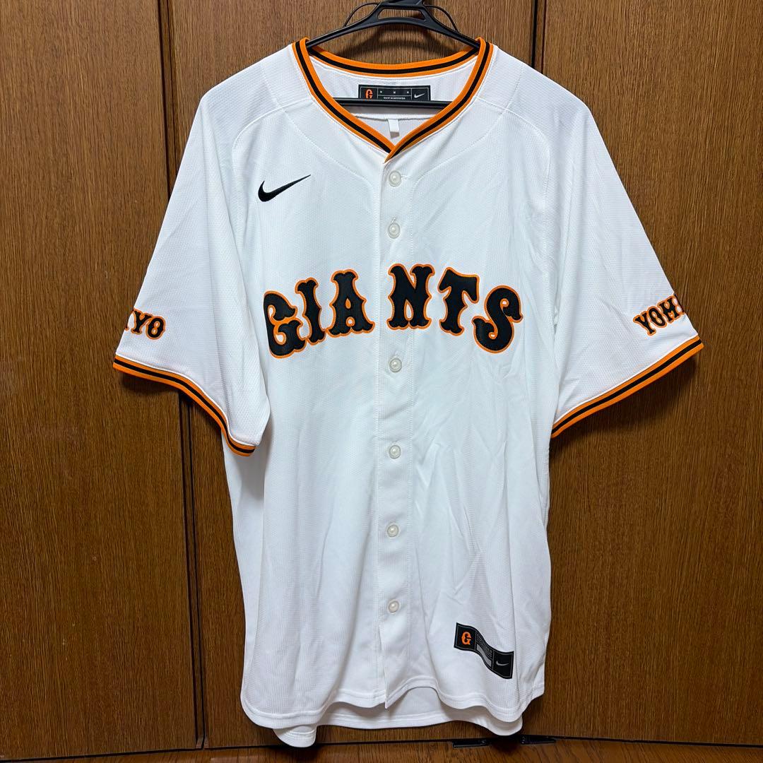 読売ジャイアンツ　岡本和真　レプリカユニフォーム　巨人