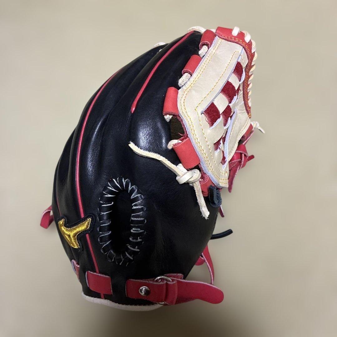 Mizuno Pro 軟式グローブ 黒/赤