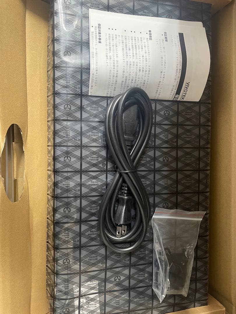 VIVOTEK AW-FGT-180C-250 16ポートのPoEスイッチ