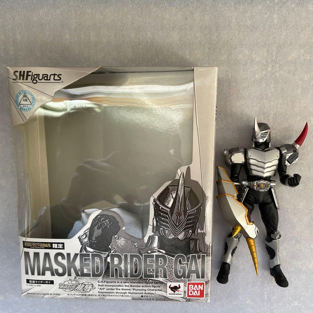S.H.figuartsフィギュアーツ 仮面ライダー龍騎仮面ライダーガイ