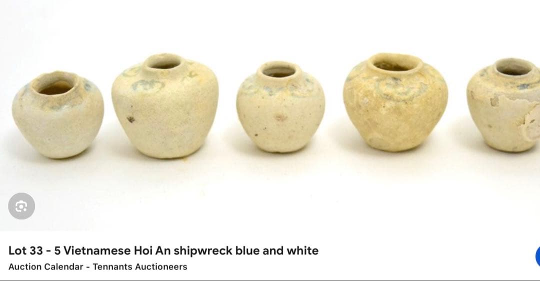 安南焼・アナミス　ミニ染付花器　　　鑑賞台付 一輪挿し　ヴィンテージ　レア