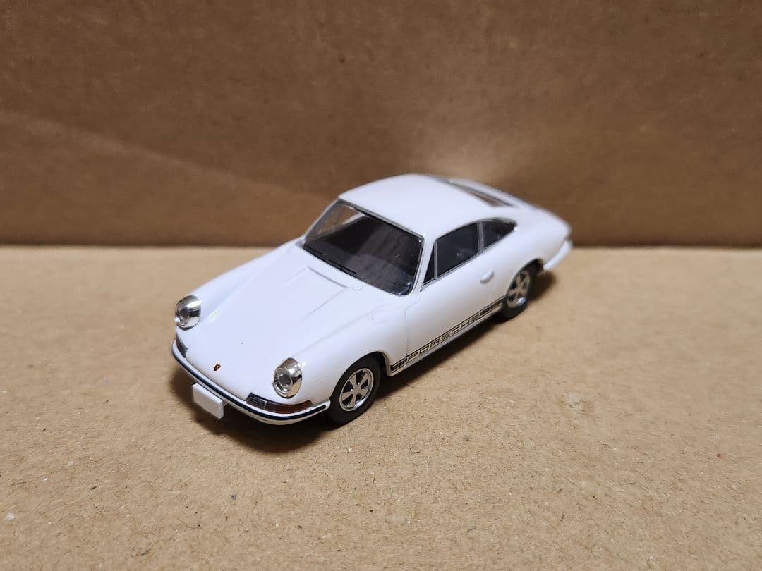トミカ リミテッドヴィンテージ ポルシェ 911