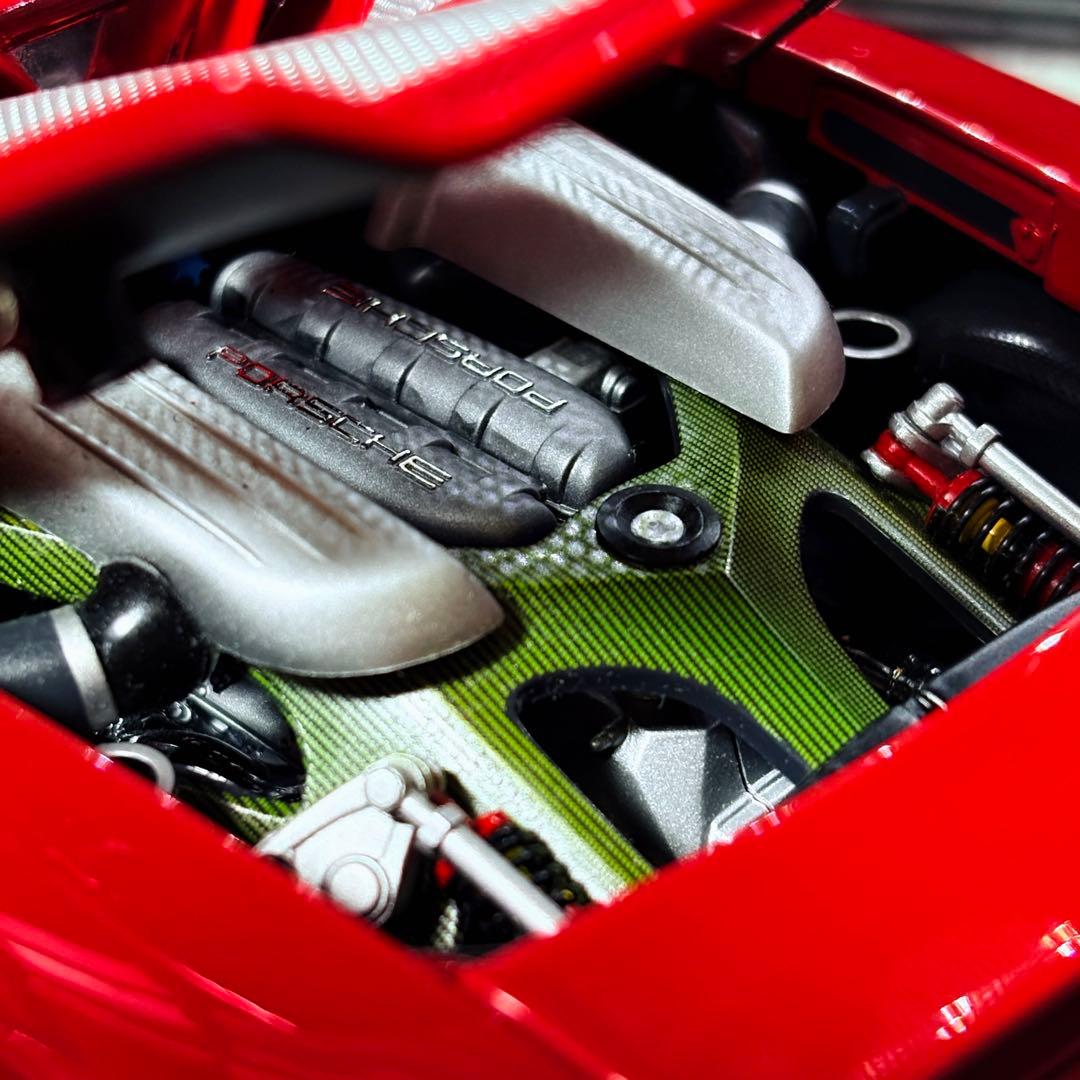 1/18 PMA ポルシェ カレラ GT 2004 カーマインレッド