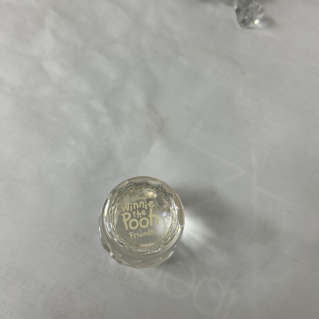 スワロフスキー社 クリスタルガラス プーさん フィギュア　と　樽フィギュア