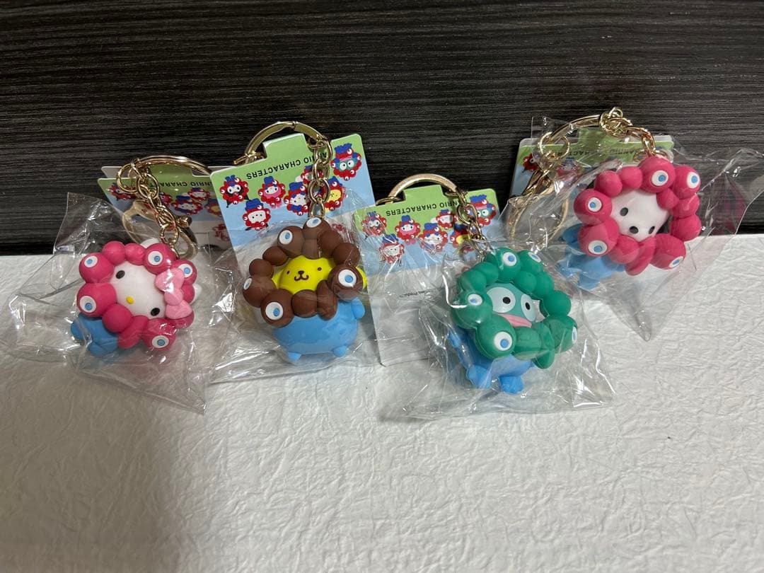 サンリオ　パステル　ミャクミャク　キーホルダー　コンプリート　7種