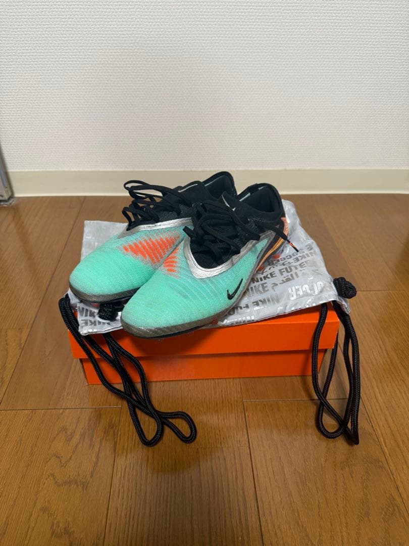 ナイキ ファントム 6 LOW エリート　AG-pro