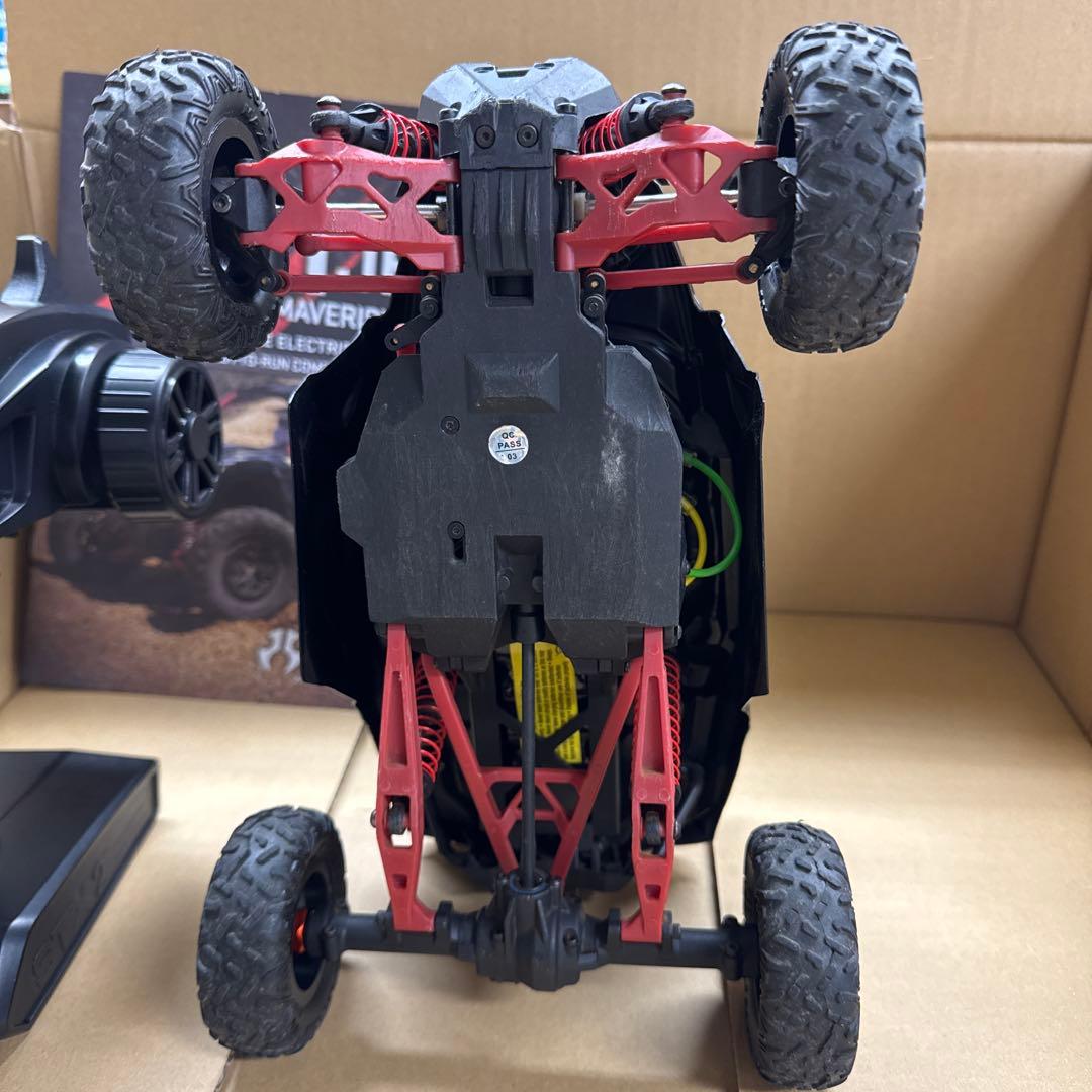 Axial YETI JR. CAN-AM MAVERICK 4WD ラジコン