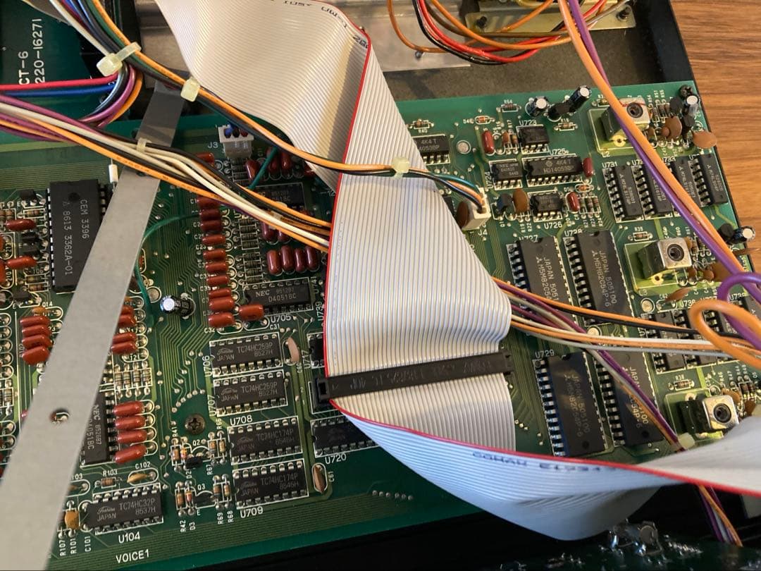 「修理」Oberheim Matrix 6R アナログシンセサイザー