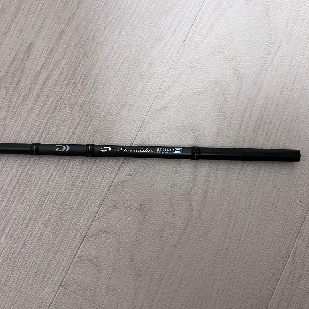 【新品同様/極美品】ダイワ 23エメラルダス ストイスト ST82ML-5
