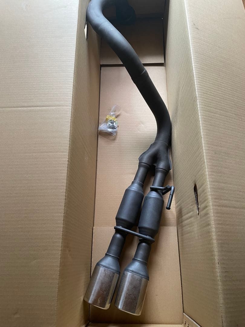 プラド150後期　モデリスタ　マフラー