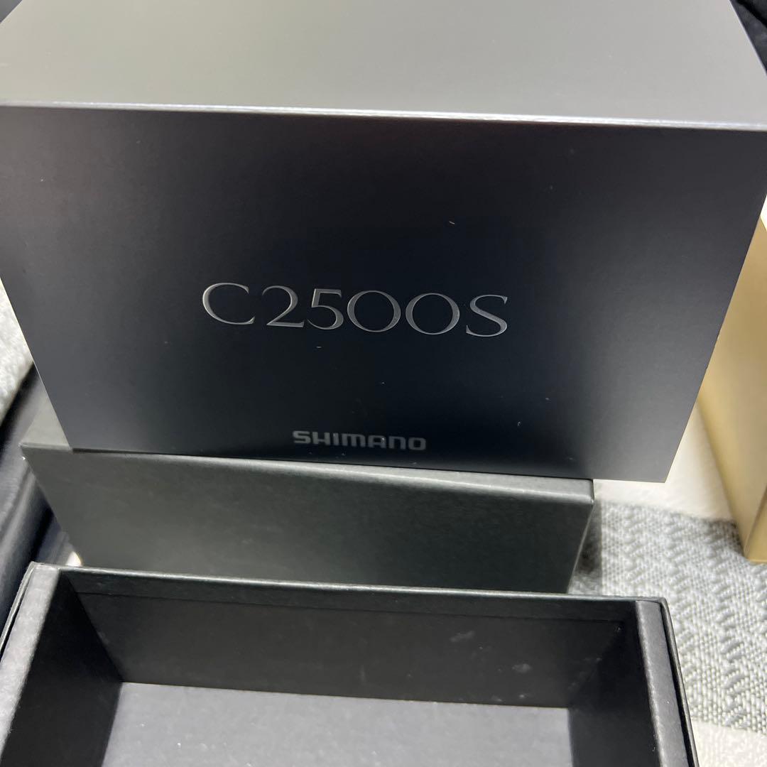 新品　未使用　保管品　シマノ 22ステラ C2500S シマノ