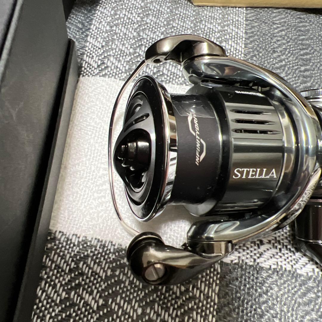 新品　未使用　保管品　シマノ 22ステラ C2500S シマノ