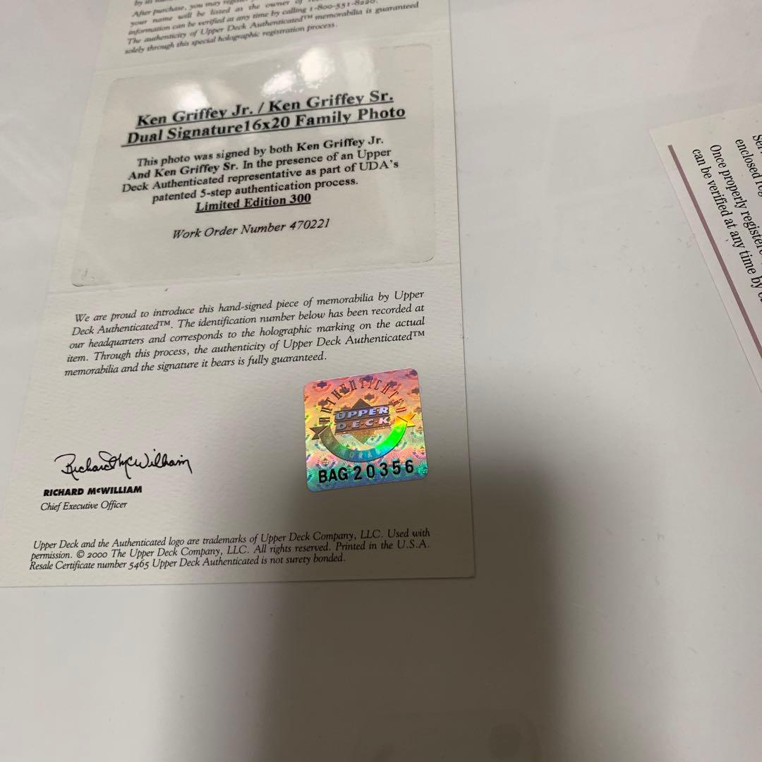 殿堂博物館級！ グリフィー 親子 サイン入り ポスター　大盤フォト