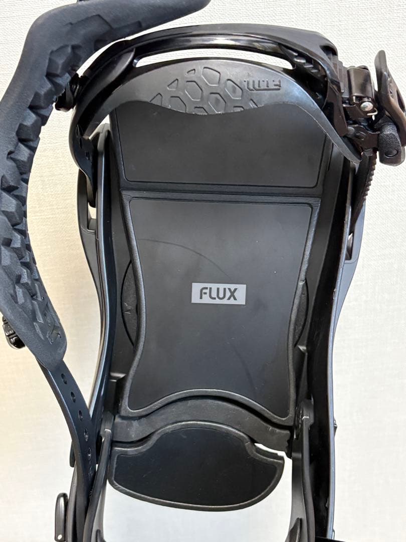 FLUX SR BLACK サイズM 22-23箱・保証書付 フラックス簡易包装