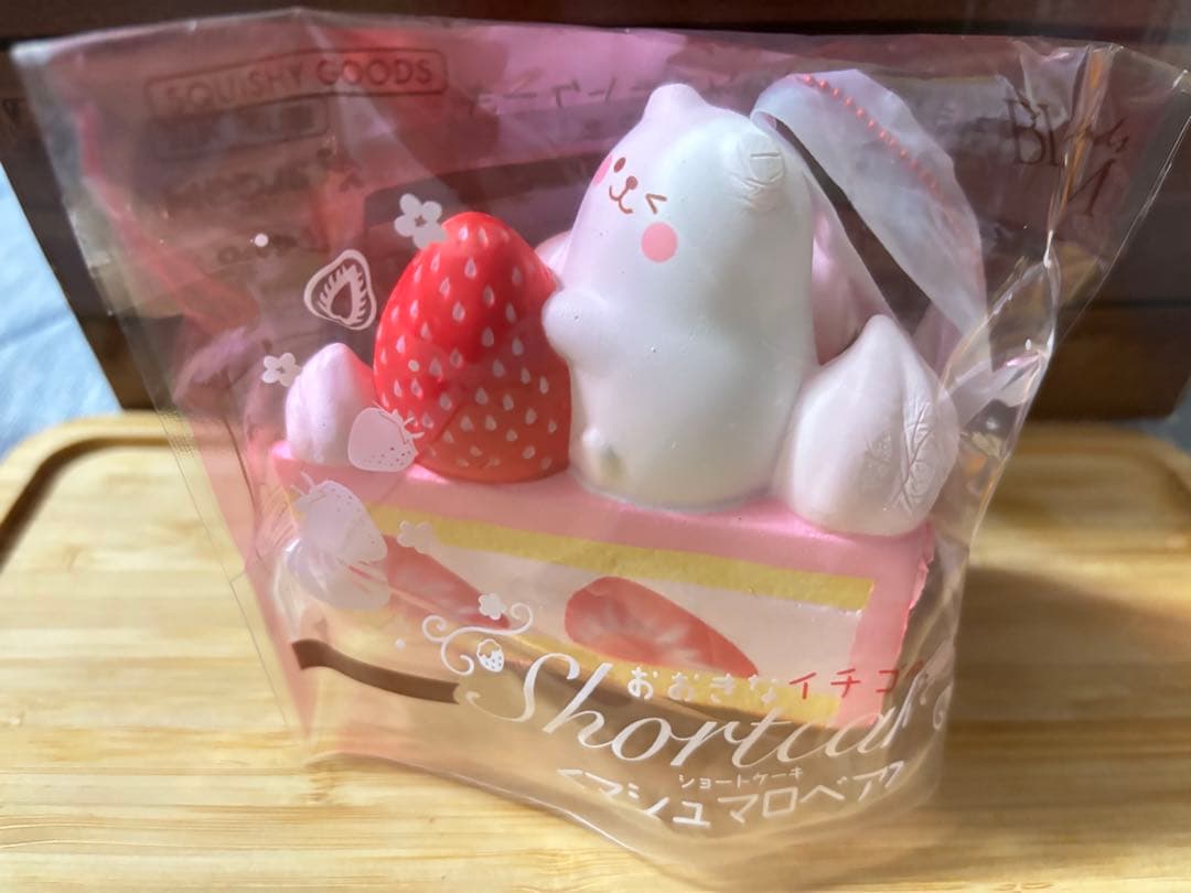 ブルーム 大きなイチゴのショートケーキ