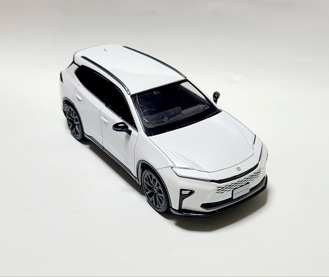 トヨタ クラウンエステート カラーサンプル