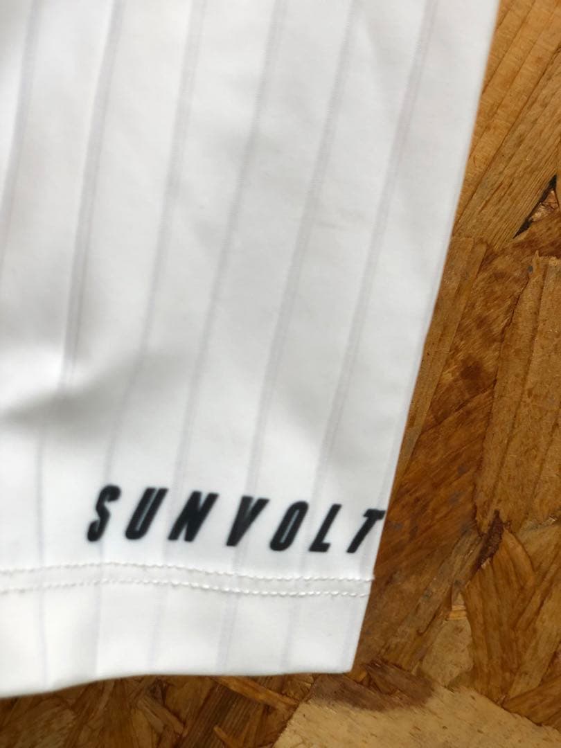 SUNVOLT セパレートワンピース Sサイズ　ペイズリー柄