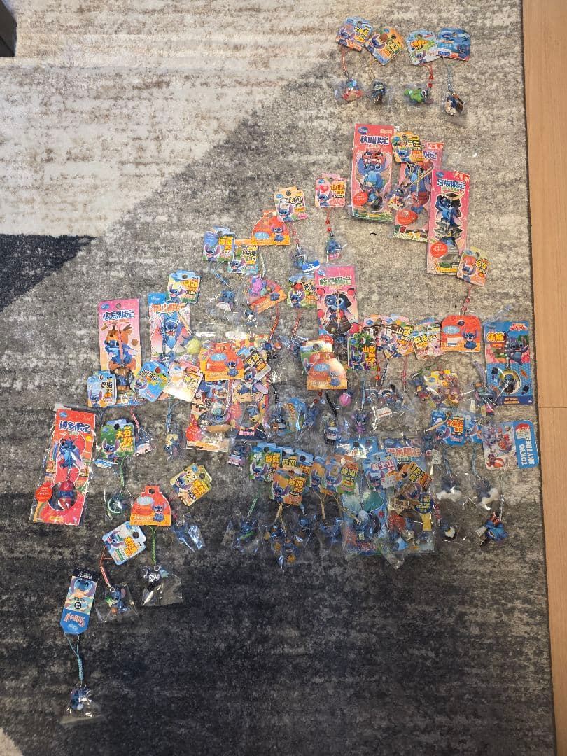 ご当地限定スティッチストラップまとめ売り59点