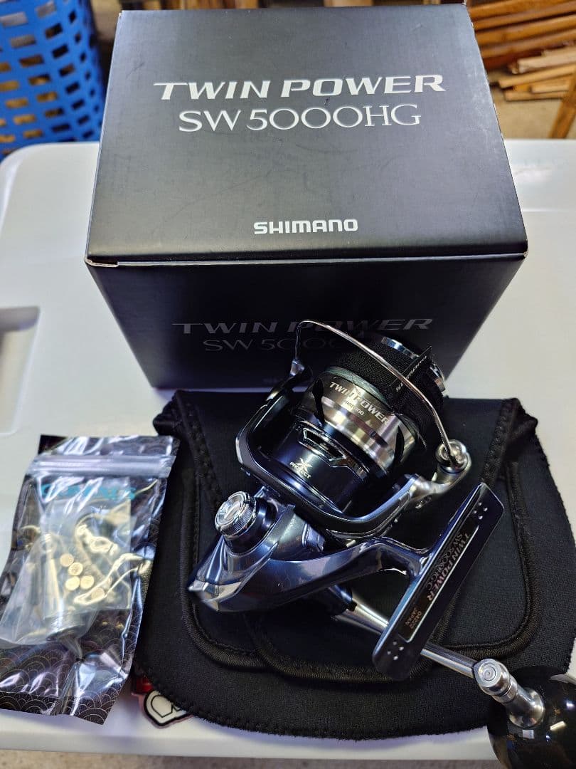 美品　SHIMANO 21 ツインパワー SW 5000HG