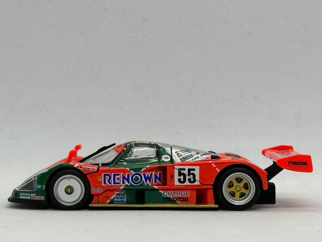 トミカリミテッドヴィンテージ ネオ 1/64 マツダ 787B 保存仕様