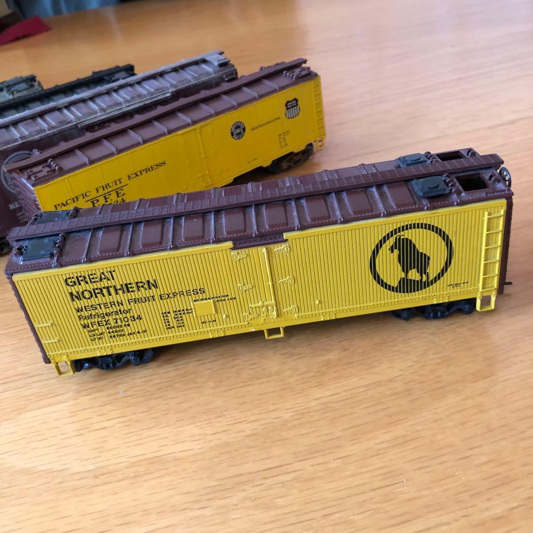 HOゲージ米国型貨物車両９両セット