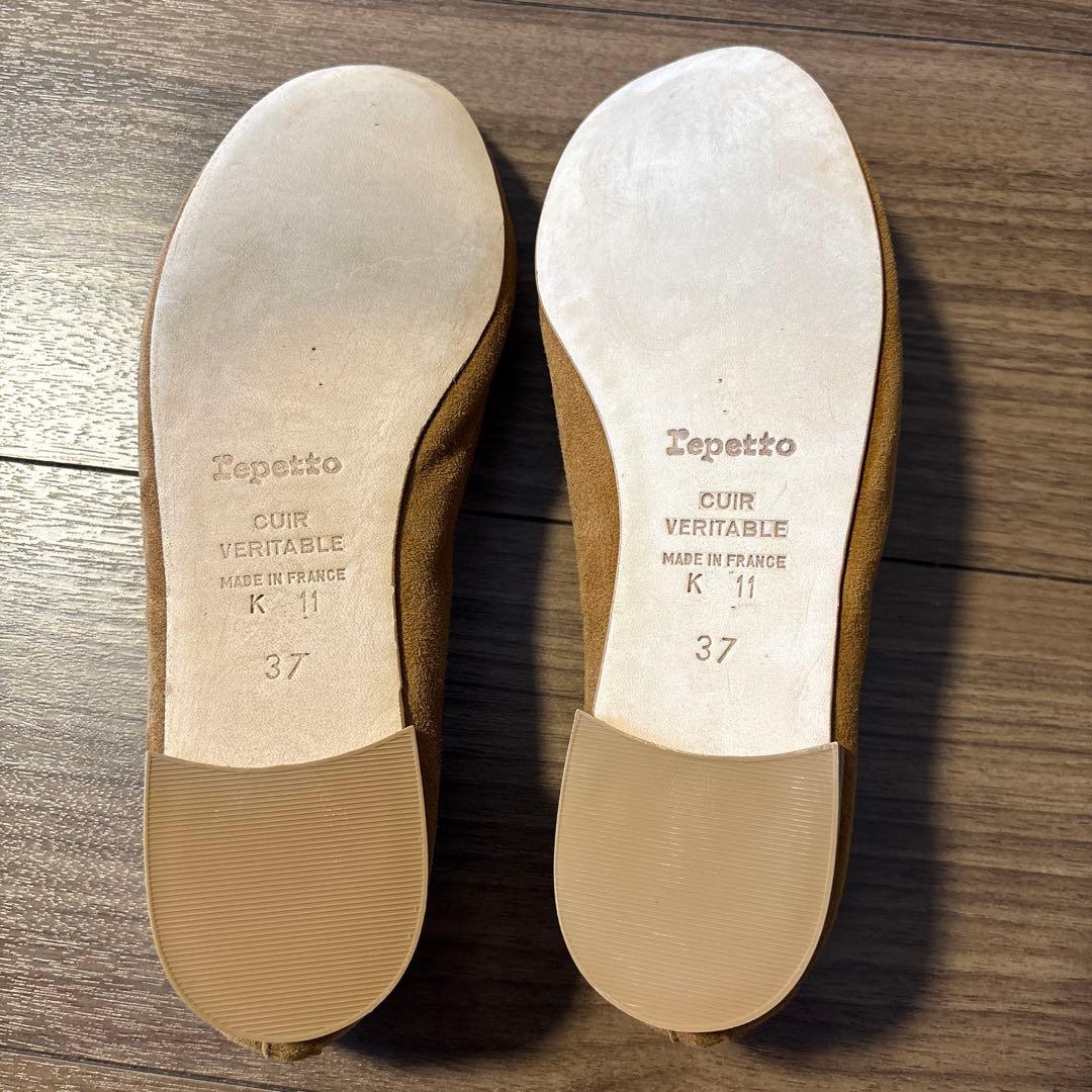 【新品未使用】レペット　バレエシューズ（サイズ37）キャメル色