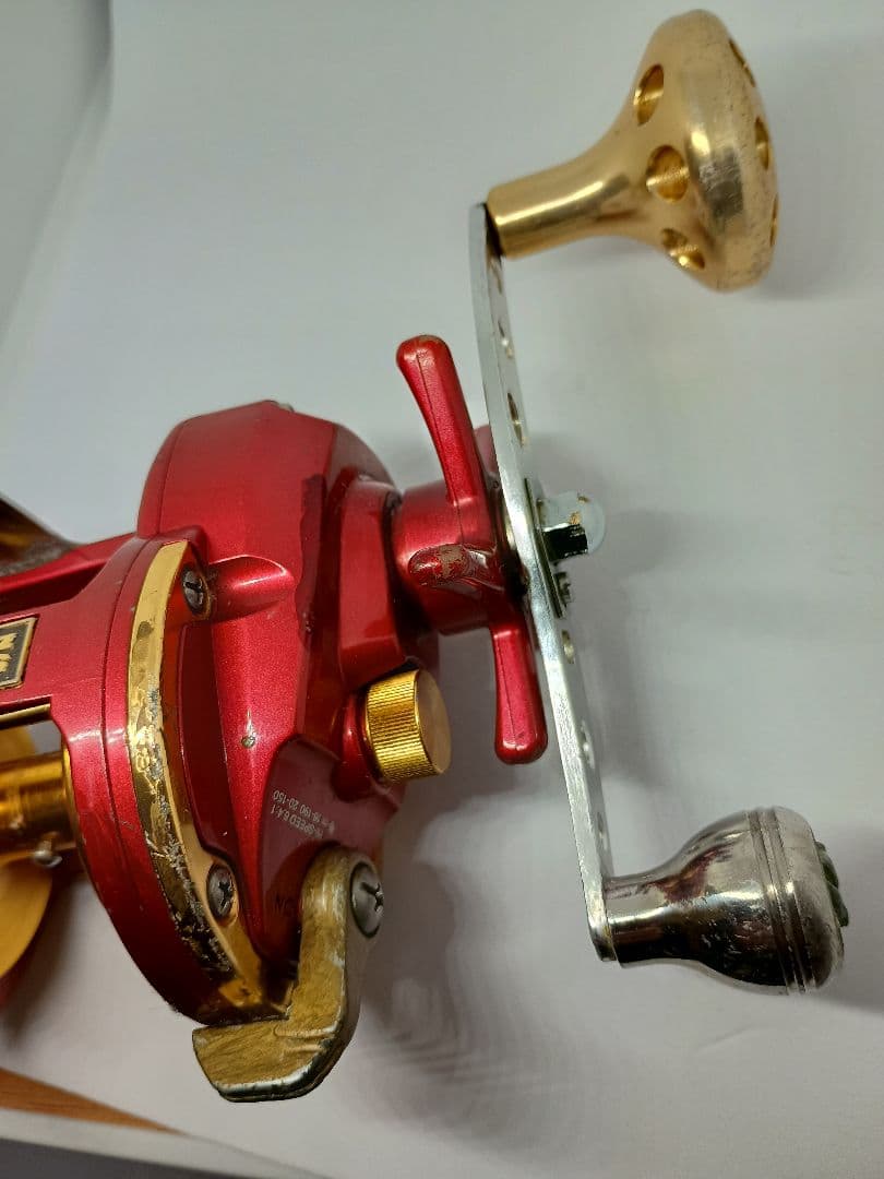 T*n様 ダイワ シーライン Z40WH 遠投 石鯛 右巻き DAIWA 釣武者