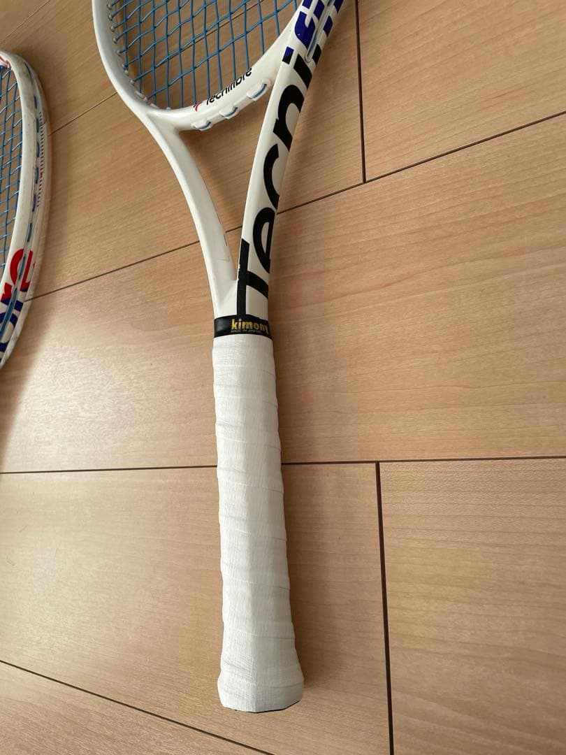 Technifibre Tfight 300 ラケット 2本セット