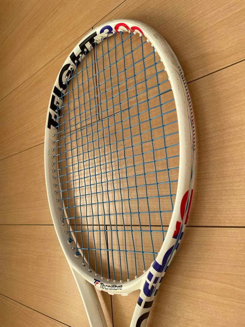Technifibre Tfight 300 ラケット 2本セット