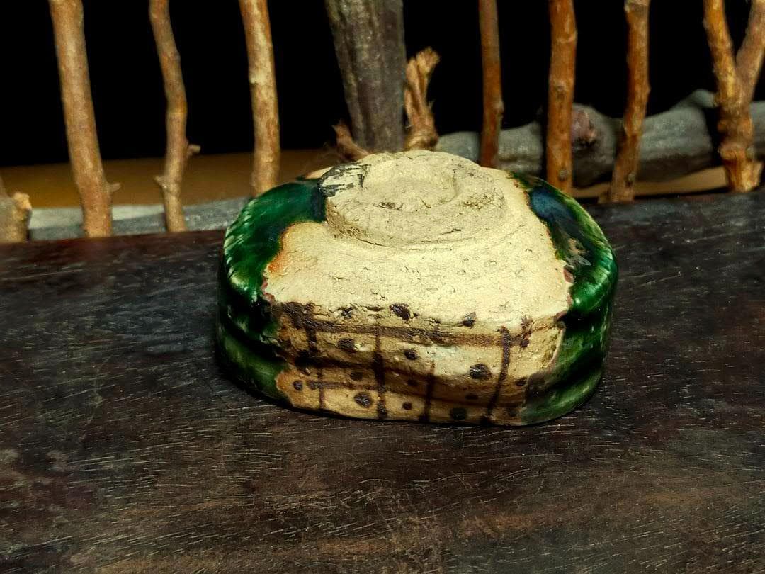 ♥美濃焼　織部　ぐい呑み　桐箱付き　ぐい飲み　骨董品