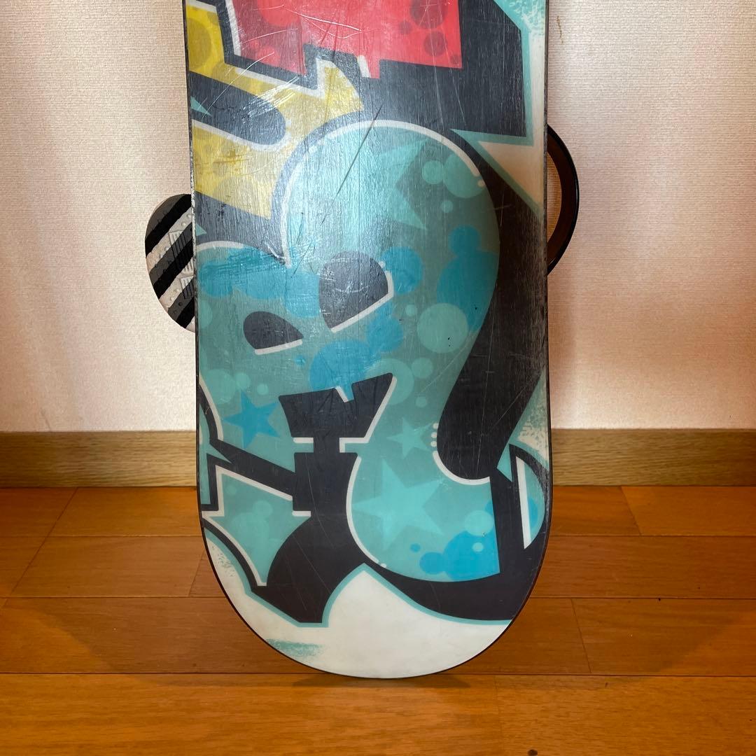 子供用　スノーボード 青黒ストライプ バインディング付き