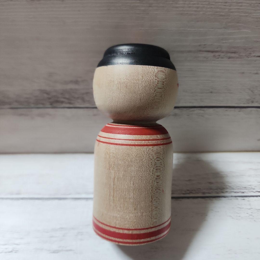 期間限定値下げ　こけし　阿保金光　白い瞳のこけし　高さ約9cm　詳細不明