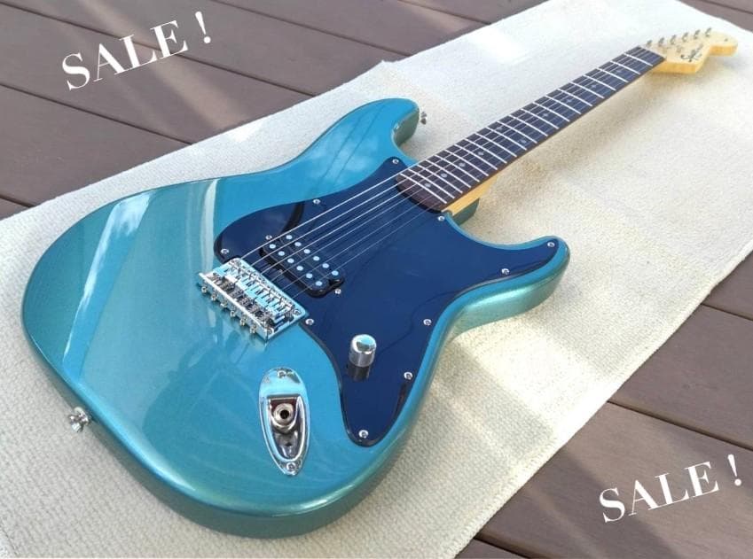 ✨未使用レアモデル✨Fender SQUIER Stratocaster