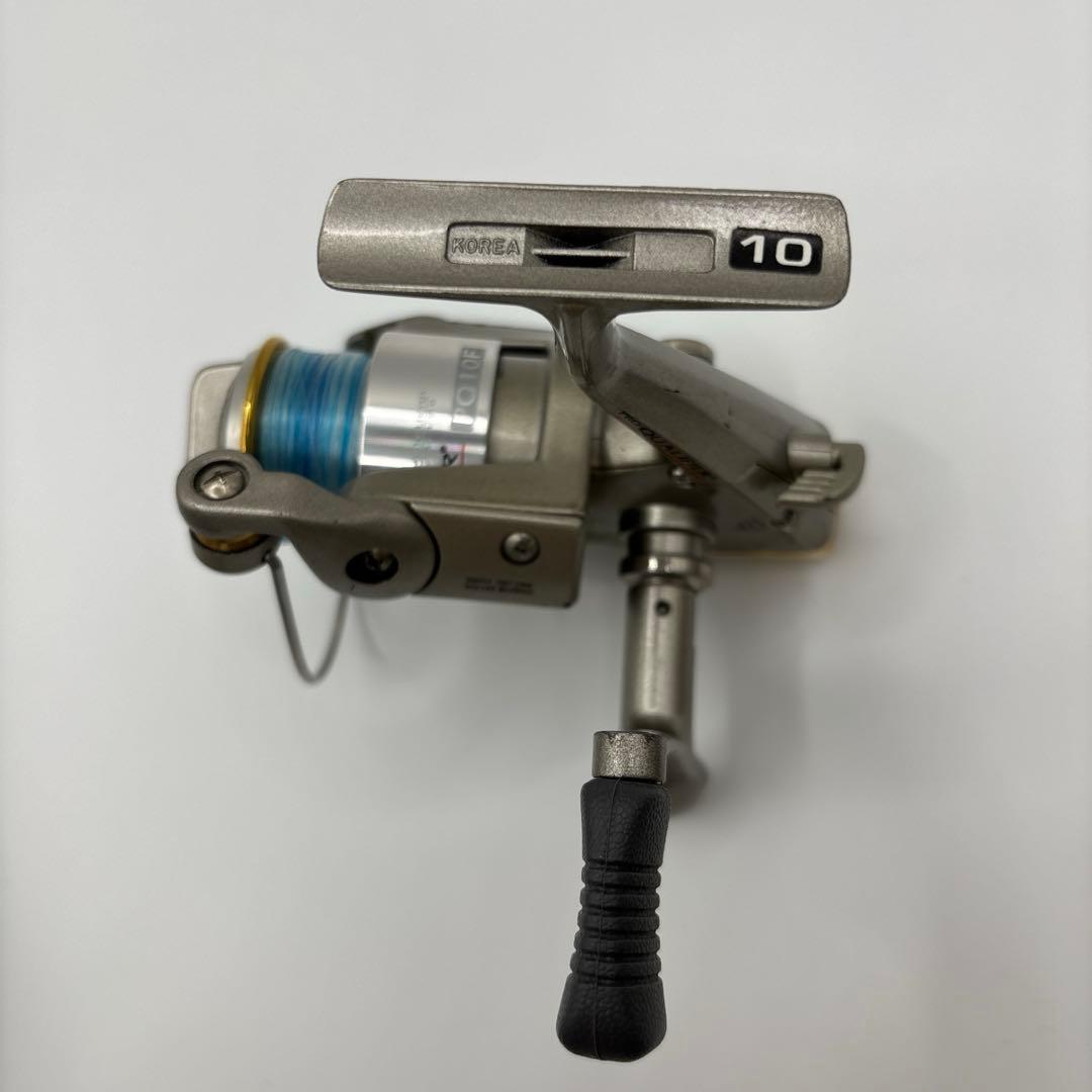 BassProShops PRO QUALIFIER 10F チタン リール