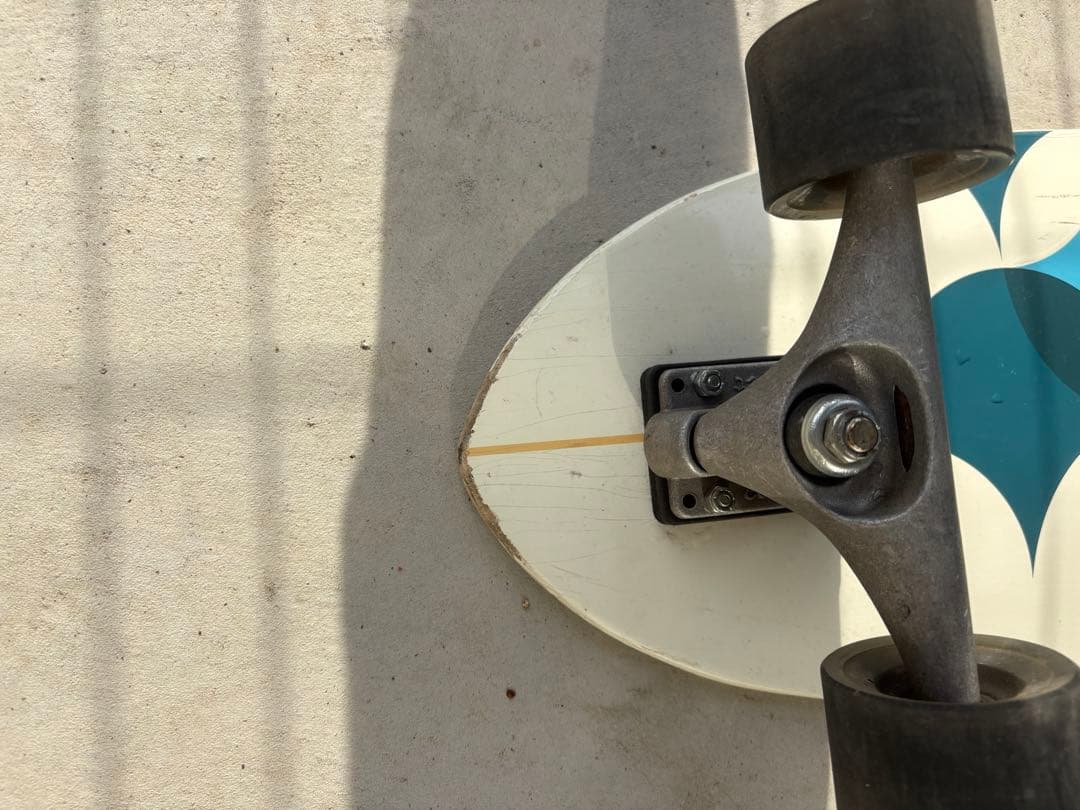 TRITON Carver サーフスケートボード