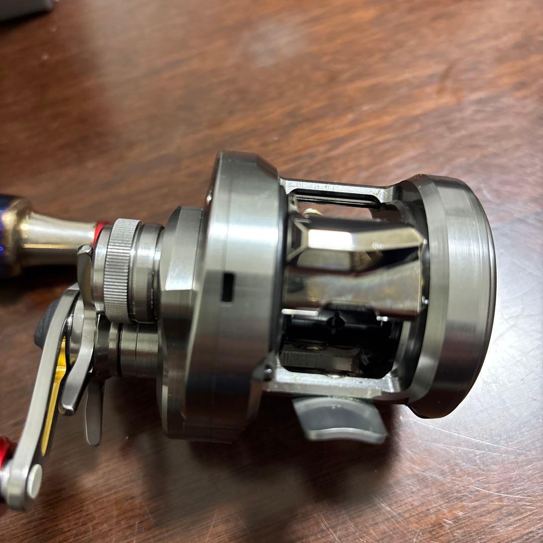 シマノ　23カルカッタコンクエストBFS XG