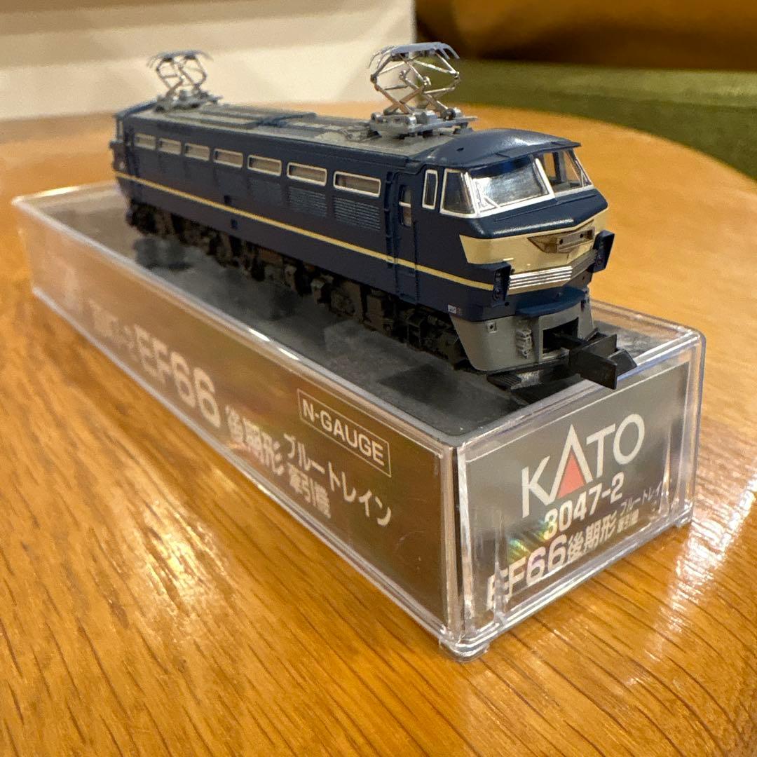 KATO 3090-2 EF66 後期形ブルートレイン牽引機