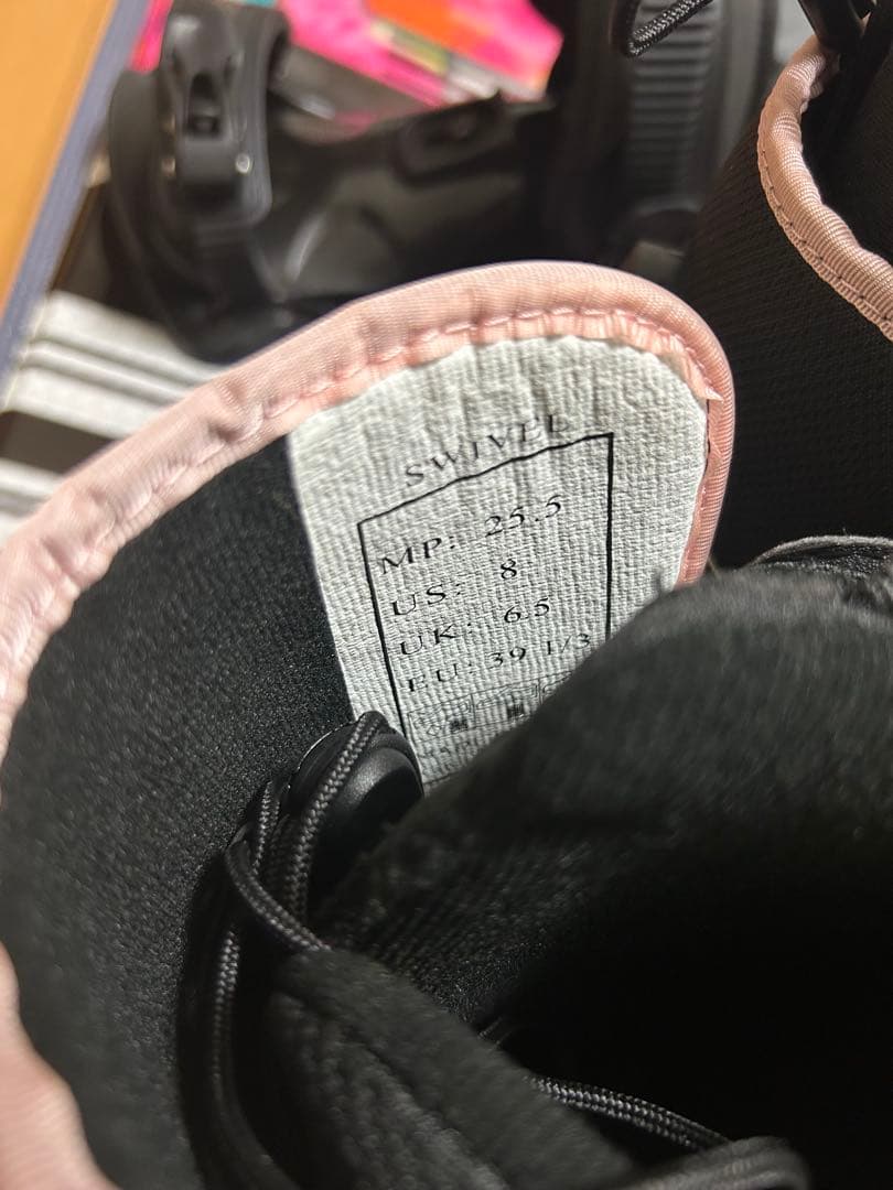 SWIVEL スノーボードブーツ ブラック25.5cm